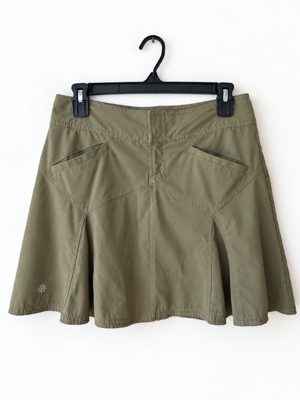Athleta Womens Size 2 Olive Green Athletic Hiking Golf Outdoor Skirt